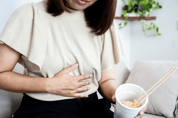 Bloating after small meals